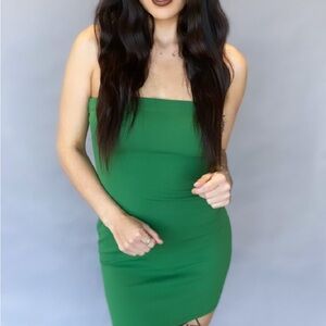 Elegant Green Strapless Dress